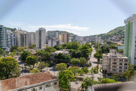 Vista da Sala de apartamento à venda com 2 quartos, 85m² em Icaraí, Niterói