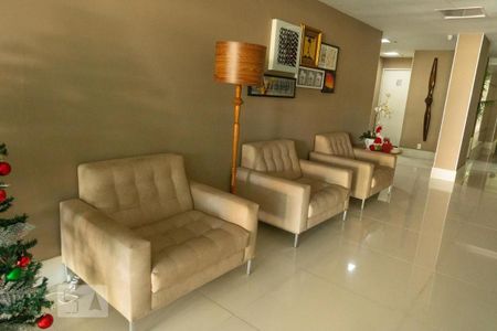 Apartamento à venda com 85m², 2 quartos e 1 vagaHall