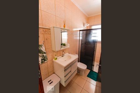 Casa à venda com 150m², 3 quartos e 1 vagaBanheiro