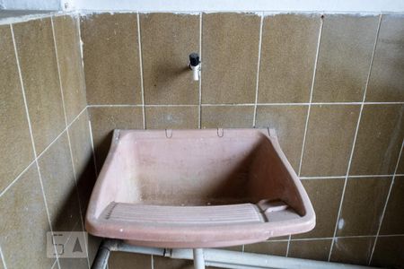 Casa para alugar com 55m², 1 quarto e sem vagaÁrea de Serviço