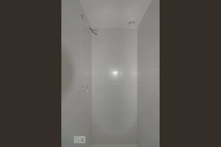 Apartamento para alugar com 38m², 2 quartos e sem vaga Apartamento para alugar com 38m², 2 quartos e sem vagaBanheiro