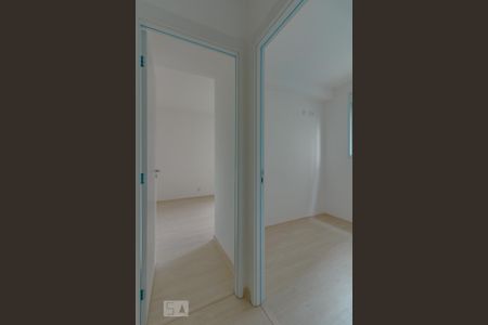 Apartamento para alugar com 38m², 2 quartos e sem vaga Apartamento para alugar com 38m², 2 quartos e sem vagaHall Dormitórios