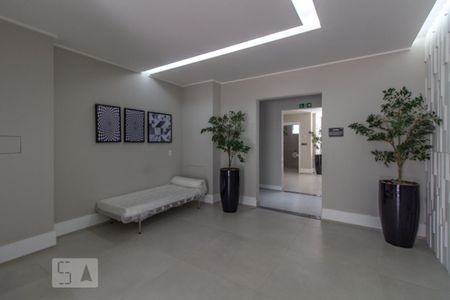 Apartamento para alugar com 38m², 2 quartos e sem vaga Apartamento para alugar com 38m², 2 quartos e sem vagaHall social