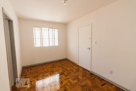 Sala de apartamento para alugar com 2 quartos, 65m² em Água Branca, São Paulo