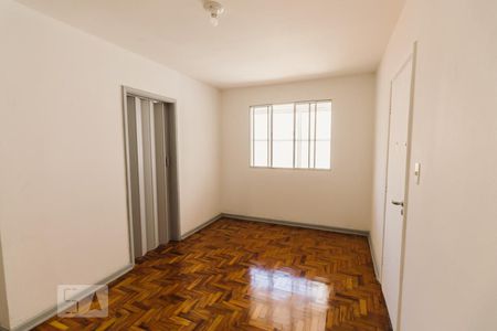 Sala de apartamento para alugar com 2 quartos, 65m² em Água Branca, São Paulo