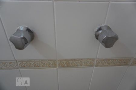 Apartamento à venda com 68m², 1 quarto e 1 vagaDetalhe do banheiro