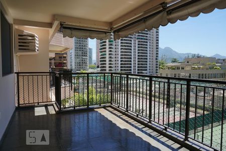 Apartamento à venda com 68m², 1 quarto e 1 vagaVaranda da Sala