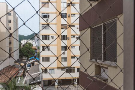 Sala  - Vista  de apartamento para alugar com 3 quartos, 77m² em Vila Isabel, Rio de Janeiro
