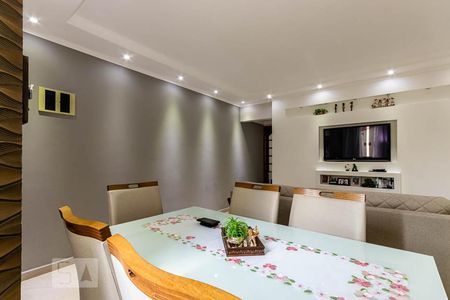 Sala  de casa à venda com 2 quartos, 110m² em Vila Granada, São Paulo