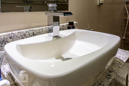 Casa à venda com 110m², 2 quartos e 2 vagas Casa à venda com 110m², 2 quartos e 2 vagasBanheiro suíte 1