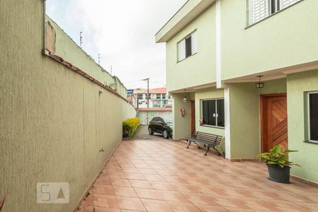 Vista da sala  de casa à venda com 2 quartos, 110m² em Vila Granada, São Paulo