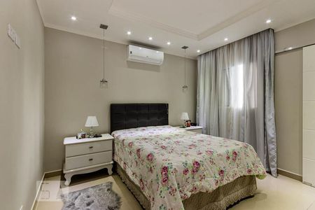 Suíte 1 de casa à venda com 2 quartos, 110m² em Vila Granada, São Paulo