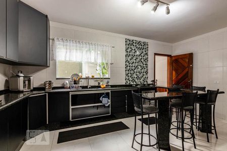 Casa à venda com 110m², 2 quartos e 2 vagas Casa à venda com 110m², 2 quartos e 2 vagasCozinha