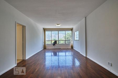 Apartamento para alugar com 140m², 4 quartos e 1 vagaSala
