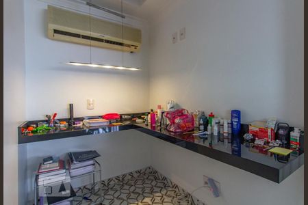 Escritório de apartamento à venda com 4 quartos, 300m² em Vila Prudente, São Paulo