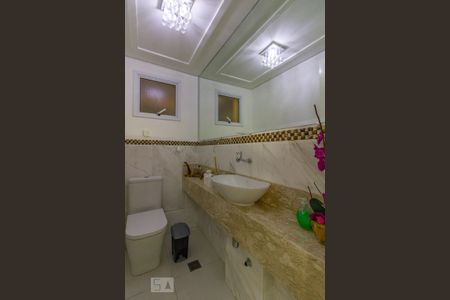 Apartamento à venda com 300m², 4 quartos e 2 vagasLavabo