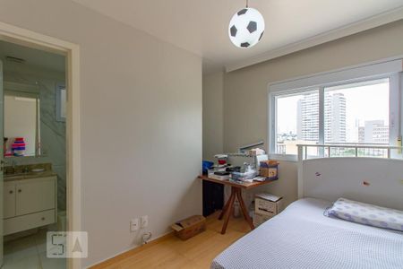 Apartamento à venda com 300m², 4 quartos e 2 vagasQuarto 2 - Suíte