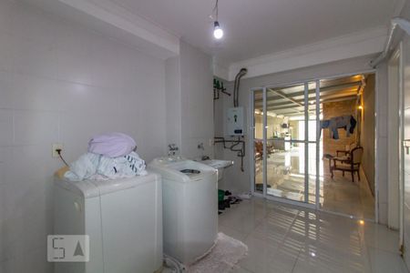 Apartamento à venda com 300m², 4 quartos e 2 vagasLavanderia