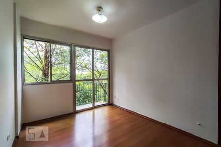 Sala de apartamento à venda com 3 quartos, 75m² em Jardim Londrina, São Paulo
