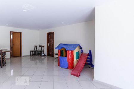 Apartamento para alugar com 112m², 3 quartos e 1 vagaSalão de Festas