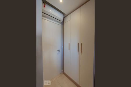 Apartamento à venda com 85m², 3 quartos e 2 vagasQuarto 2