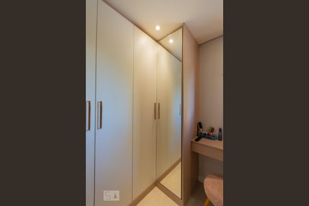 Apartamento à venda com 85m², 3 quartos e 2 vagasQuarto 2