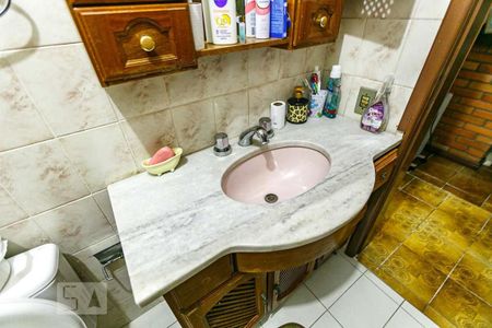 Casa à venda com 1000m², 3 quartos e 1 vagaBanheiro Social