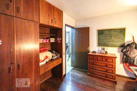 Casa à venda com 1000m², 3 quartos e 1 vagaQuarto 2