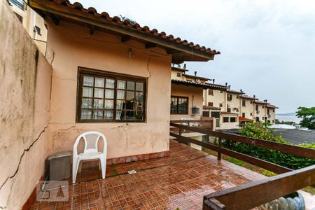 Casa à venda com 1000m², 3 quartos e 1 vagaAnexo