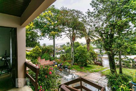 Casa à venda com 1000m², 3 quartos e 1 vagavaranda