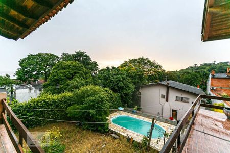 Casa à venda com 1000m², 3 quartos e 1 vagaÁrea comum - Piscina