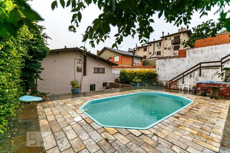 Casa à venda com 1000m², 3 quartos e 1 vagaÁrea comum - Piscina