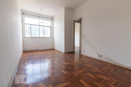 Sala de apartamento para alugar com 2 quartos, 72m² em Vila Isabel, Rio de Janeiro