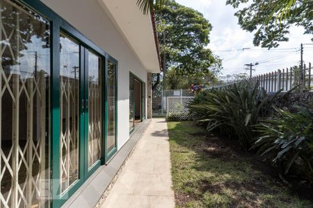 Casa para alugar com 430m², 3 quartos e 6 vagas Casa para alugar com 430m², 3 quartos e 6 vagasJardim