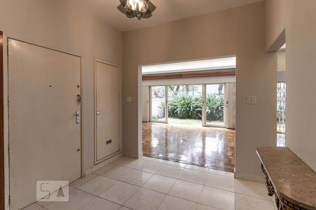 Hall de entrada de casa à venda com 3 quartos, 430m² em Indianópolis, São Paulo