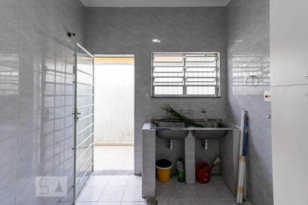 Casa para alugar com 430m², 3 quartos e 6 vagas Casa para alugar com 430m², 3 quartos e 6 vagasÁrea de Serviço