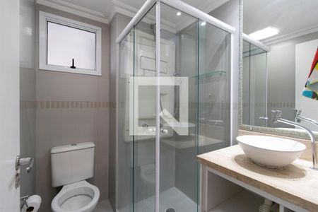 Banheiro de apartamento à venda com 2 quartos, 62m² em Vila Guilherme, São Paulo