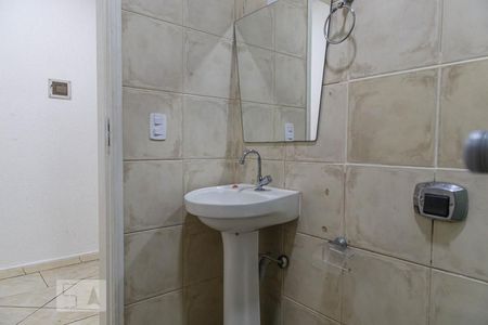 Studio para alugar com 34m², 1 quarto e sem vaga Studio para alugar com 34m², 1 quarto e sem vagaBanheiro