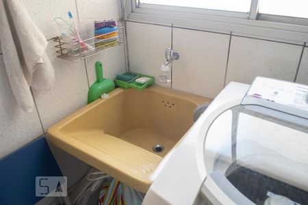 Apartamento à venda com 52m², 2 quartos e 1 vagaÁREA DE SERVIÇO