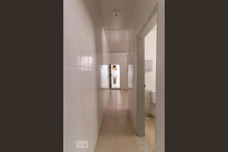 Corredor de casa para alugar com 1 quarto, 40m² em Vila da Saúde, São Paulo
