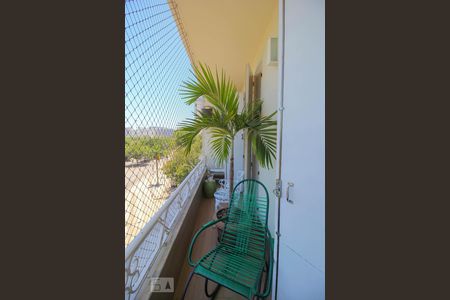 Apartamento à venda com 400m², 6 quartos e 2 vagasVaranda