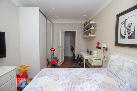 Apartamento à venda com 400m², 6 quartos e 2 vagasQuarto 4