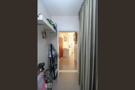 Apartamento à venda com 400m², 6 quartos e 2 vagasDespensa