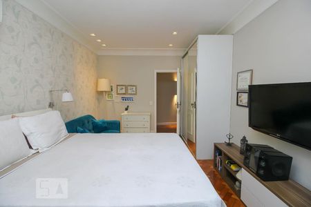 Apartamento à venda com 400m², 6 quartos e 2 vagasQuarto 5