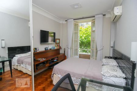 Apartamento à venda com 400m², 6 quartos e 2 vagasQuarto 6