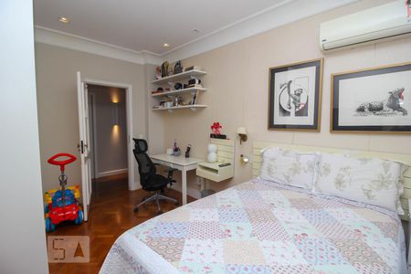 Apartamento à venda com 400m², 6 quartos e 2 vagasQuarto 4