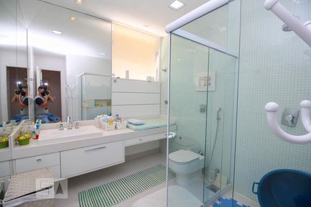 Apartamento à venda com 400m², 6 quartos e 2 vagasBanheiro Social