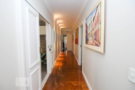 Apartamento à venda com 400m², 6 quartos e 2 vagasCorredor