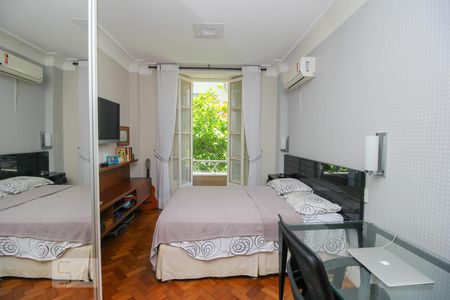 Apartamento à venda com 400m², 6 quartos e 2 vagasQuarto 6