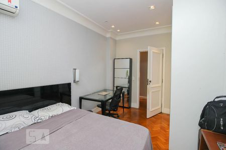 Apartamento à venda com 400m², 6 quartos e 2 vagasQuarto 6